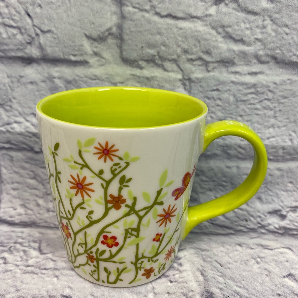 Starbucks‎ Spring Flowers and Butterflies Mug 2007